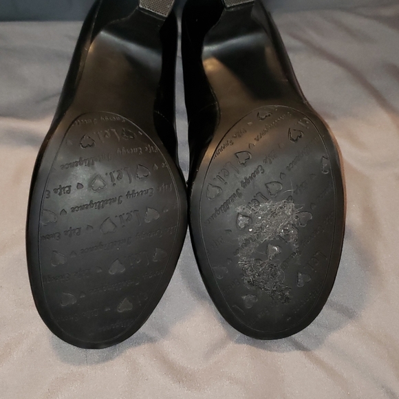 L. E. I. Heels free with another purchase! - Picture 6 of 10